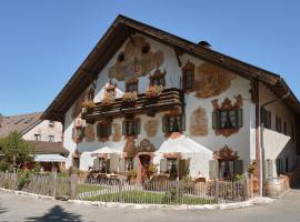 Zum Kirchenbauer, hotel di Oberammergau