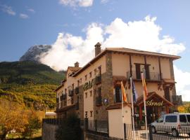 Hotel Arnal, hotel conveniente a Escalona