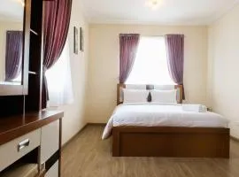 3BR Grand Palace Kemayoran Apartment In Business District near JIEXPO PRJ By Travelio