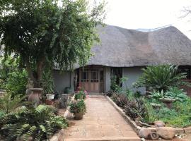 Weltevreden Country Guest Lodge, hotel near Picnic spot under a tree shade, Groblersbrug