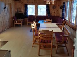Solstua Three-bedroom Cottage, holiday home in Geilo