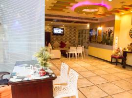 Hotel Heritage Inn, kh&aacute;ch sạn ở Varanasi