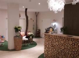 Hotel-Restaurant Sonnenhof, hotel v destinaci Veitsrodt