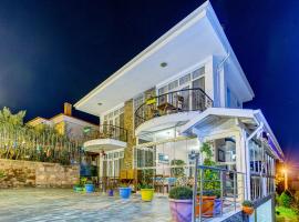 Nefes Hotel, מלון באייבאליק