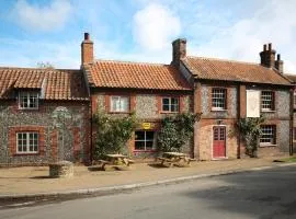 The Three Horseshoes