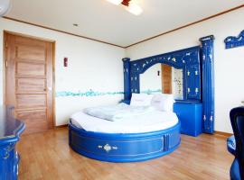 Sun Motel, hotel cerca de Haslla Art World, Gangneung