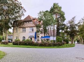 Hotel Villa Raueneck, hotel en Bad Saarow