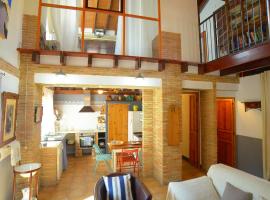 Casa Rural La Rocha, country house in Chulilla