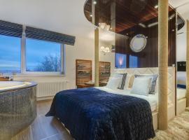 June street Spa apartments, hotel di Vilnius