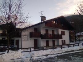 Appartamento Seppi Stile Trentino, hotel in Pinzolo