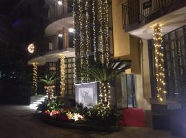 Hotel Chic, pigus viešbutis mieste SantʼAntimo
