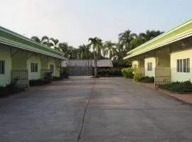 555 Resort