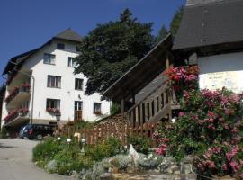 Urlaub am Bauernhof Grabenhofer, отель в городе Санкт-Якоб-им-Вальде, рядом находится Hauslift
