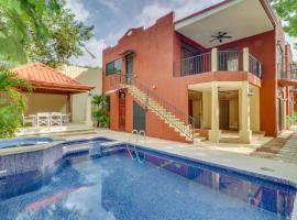 Brisas del Monte #3, hotel with parking in Guanacaste