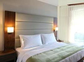 Dino´s Hotel, hotel in Villa Gesell