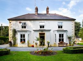 Gleneven Guest House, country house in Inniskeen