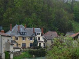 Chambres d'hôtes Notre Paradis, hotel bajet di Dun-sur-Meuse