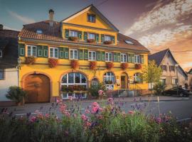Weinhotel / Gasthaus zur Sonne, hotel con estacionamiento en Ihringen