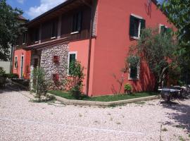 Agriturismo Corte Carolina, hotel i nærheden af Montorio Castle, Verona