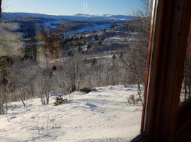 Fjellbu Two-bedroom Cottage, cottage in Geilo