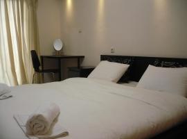 Alexandros Hotel, hotel a Leptokarya