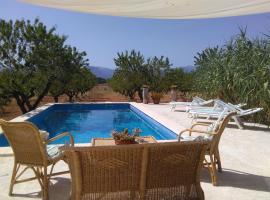 Ca´n Brusquer, hotel v destinaci Sencelles