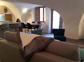 Maison à Tour Briançon, hotel v destinaci Briançon