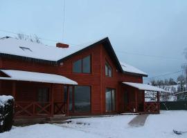 Cottage "Pyate Koleso", rumah tamu di Lazeshchyna