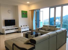 2775 sqf Sunset Luxury Condo – hotel w mieście Kota Kinabalu