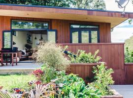 Amongst The Nikau, casa vacanze a Waihi Beach