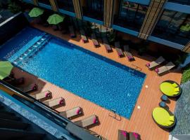 GLOW Ao Nang Krabi – hotel w Aonang Beach