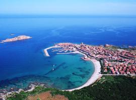 Appartamenti Mare Blu, hotel en Isola Rossa