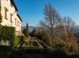 Enchanting Medici's Mansion 7 min from Florence, hotel a Fiesole