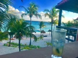 Beachfront Hammock Heaven, resort em Akumal