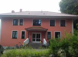 Fewo 2 Ferienwohnung Waren Müritz - Haus Buchen am Tiefwarensee - 2 Zi