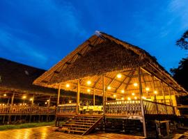 Tambopata Research Center, hotel en Tambopata