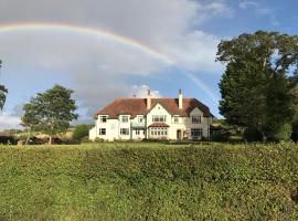 Cedar House, hotel em Minehead