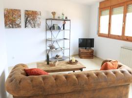 Cal Fasi, hotel in Torá de Riubregós