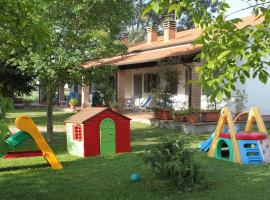 Agriturismo San Luigi, Landhaus in Macchiascandona