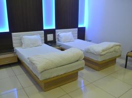 Hotel sarvottam & guest house, готель 