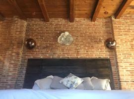 VILLAS DE MIRANDA, hotel di Miranda de Azán