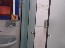 La Aparesida B&B Hotel, hotel in Areguá
