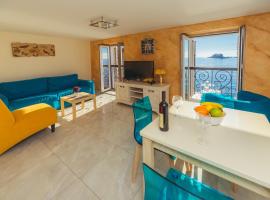 Galija lux Petrovac, Hotel in Petrovac na Moru