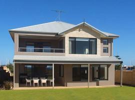 Busselton on the Beach, Hotel in Busselton