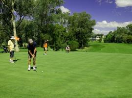 Commercial Golf Resort