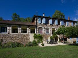 Le Massoir, holiday home in Désaignes