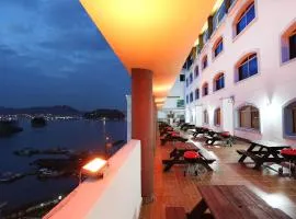 Tongyeong Bay Condo Hotel、統営市のコンドミニアム
