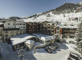Hotel Schwarzer Adler - Sport & Spa, cheap hotel in Sankt Anton am Arlberg