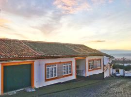 Casa do Pis&atilde;o - Cosy and Modern Two-Bedroom Townhouse