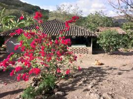 La Ceibita Tours, cabaña o casa de campo en Los Potrerillos